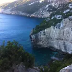 Homer's Hideaway *