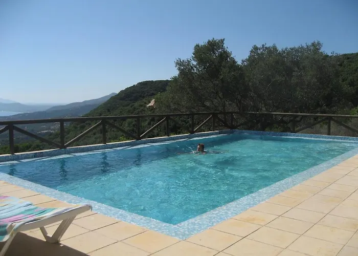 Homer's Hideaway Vilă