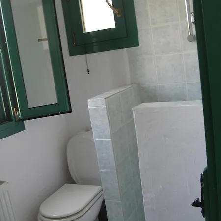 Homer's Hideaway Βολίμες